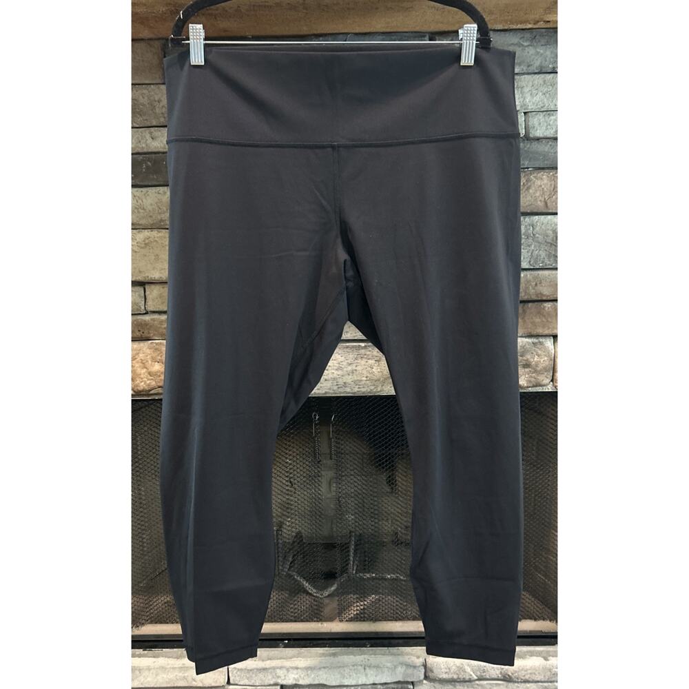 Women’s LULULEMON Black Wunder Under High Rise 28” Leggings Size 20 *A3